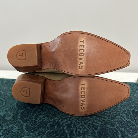 Tecovas Cream Heeled Boots - Picture 2 of 7